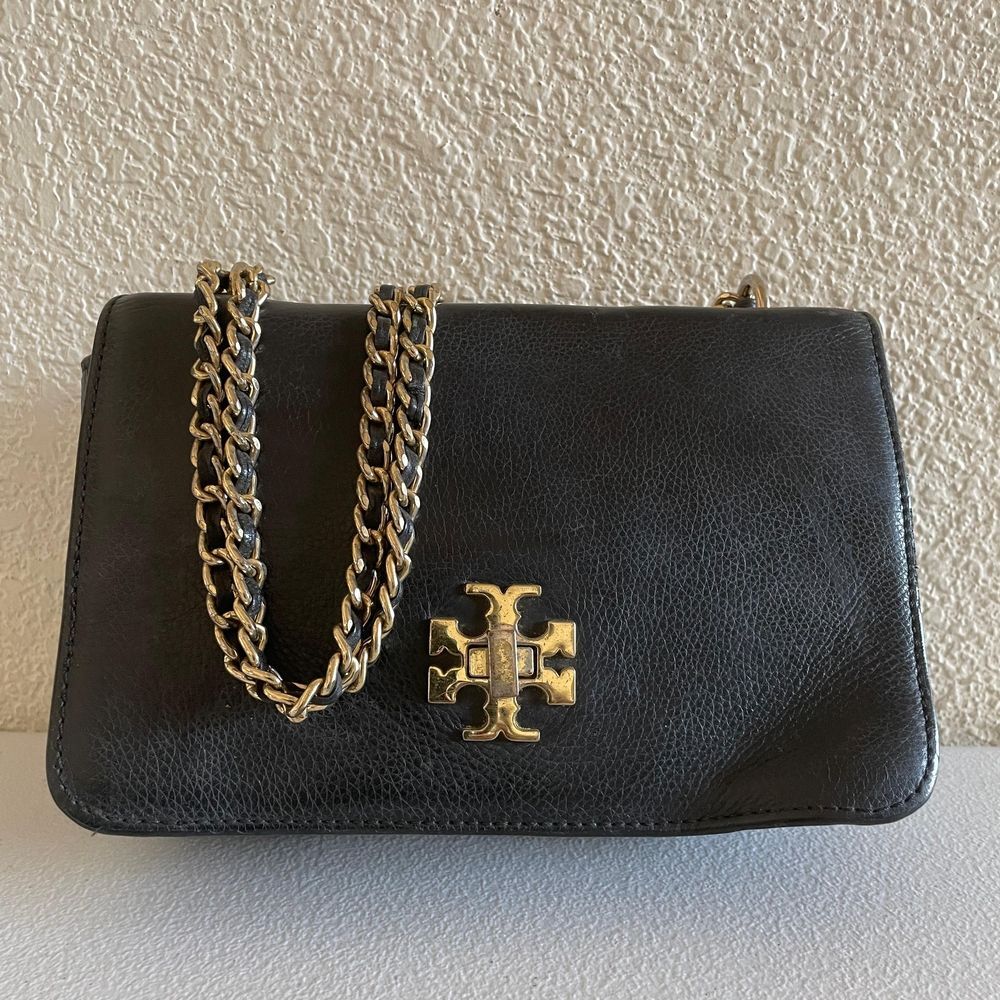 Tory Burch Amanda Shoulder Bag